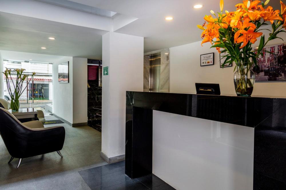 בוגוטה Apartasuite Edificio Monir מראה חיצוני תמונה
