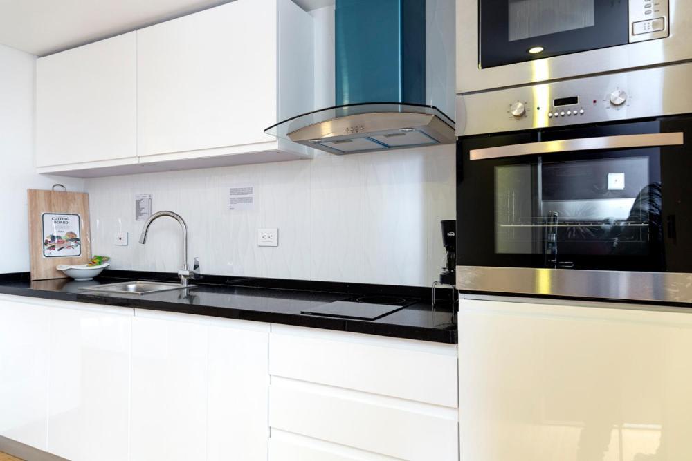 בוגוטה Apartasuite Edificio Monir מראה חיצוני תמונה